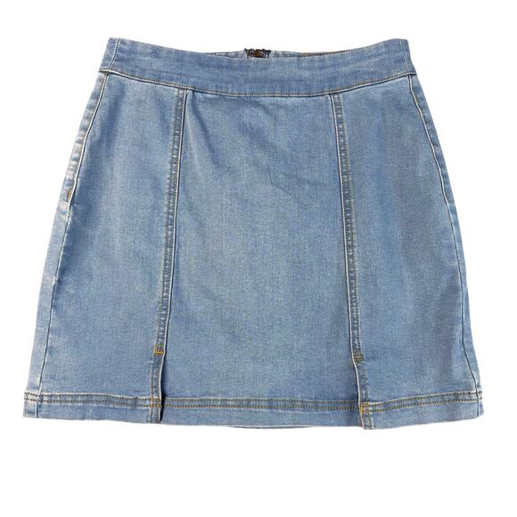 Forever 21 Dresses & Skirts - Forever 21 Mini Skirt Blue Jean WMNS M Light Wash Denim A-Line Back Zip Stretch